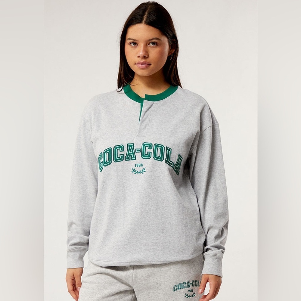 PacSun x Coca Cola Vintage Quarter Snap Long Sleeve T-Shirt Womens Size XSmall